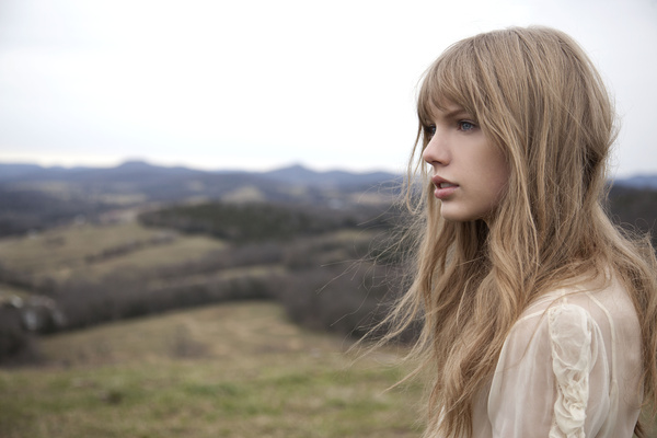 taylor swift safe and sound fotoğraf çekimleri