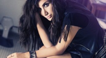 İrem Derici Kimdir?