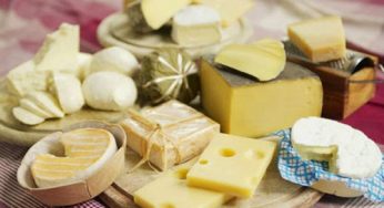 Migren Hastalarının Uzak Durması Gereken Yiyecekler ve Durumlar