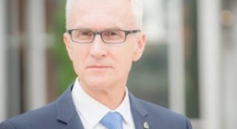 Prof Dr Ketum Revnak Kimdir, Nerelidir?